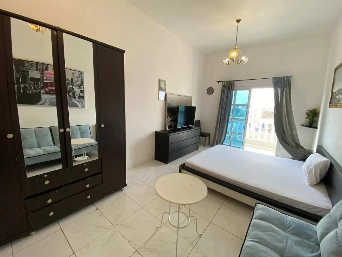 Nice Rooms For Rent In Compound Housing Near Burj Alarab Dubai Villa 125
