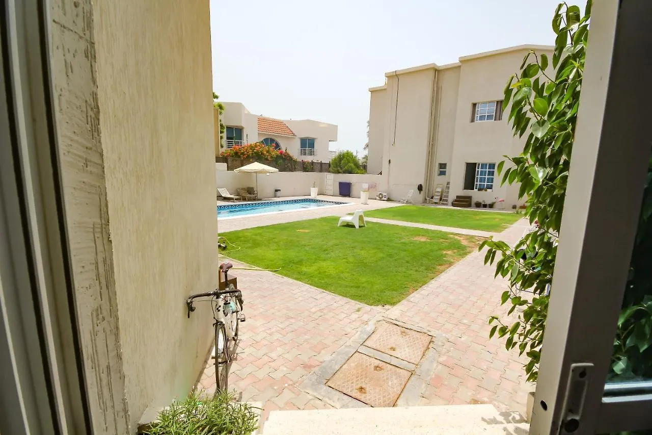Nice Rooms For Rent In Compound Housing Near Burj Alarab Dubai Villa 125