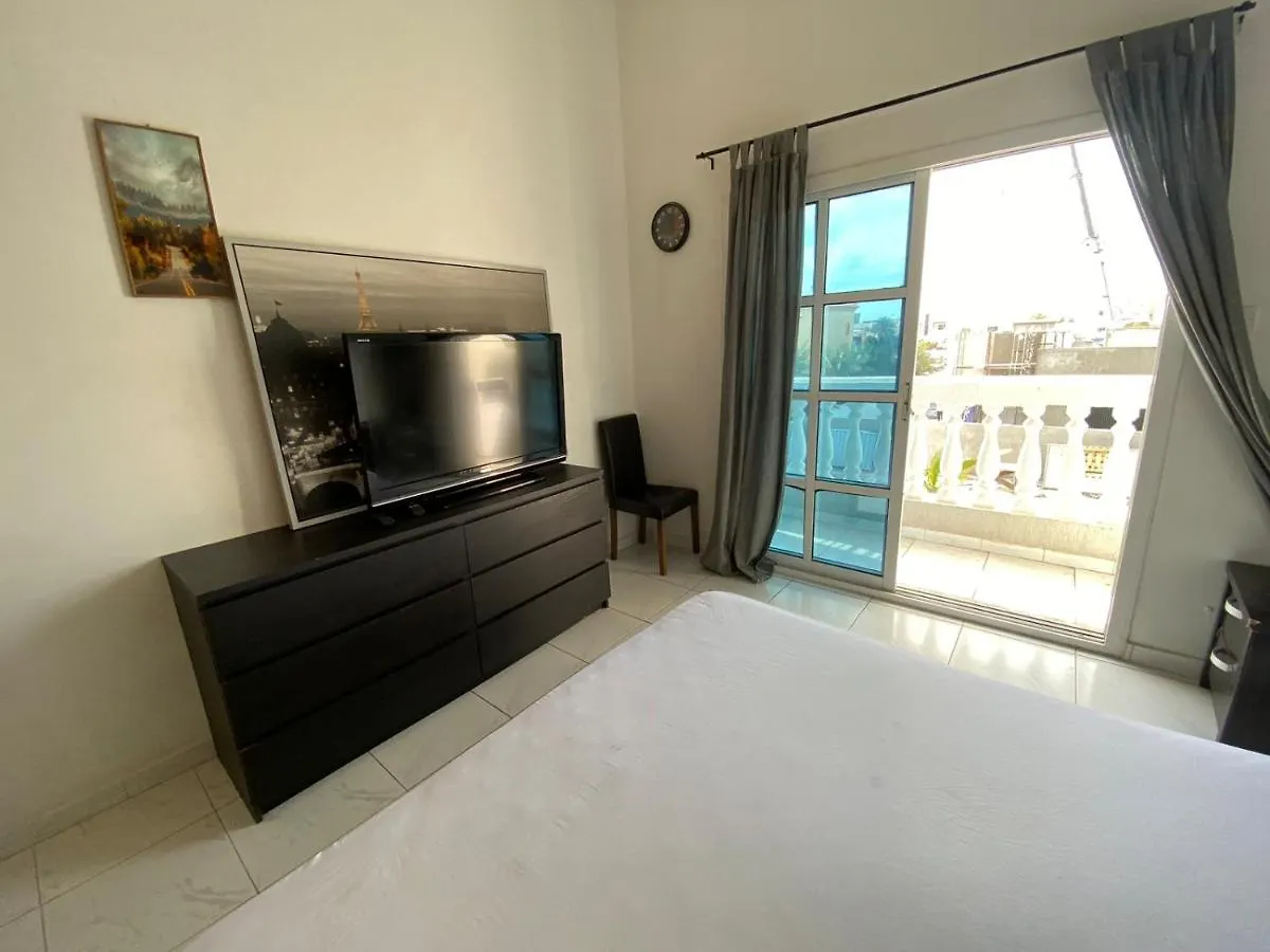 בית אירוח Nice Rooms For Rent In Compound Housing Near Burj Alarab Dubai Villa 125