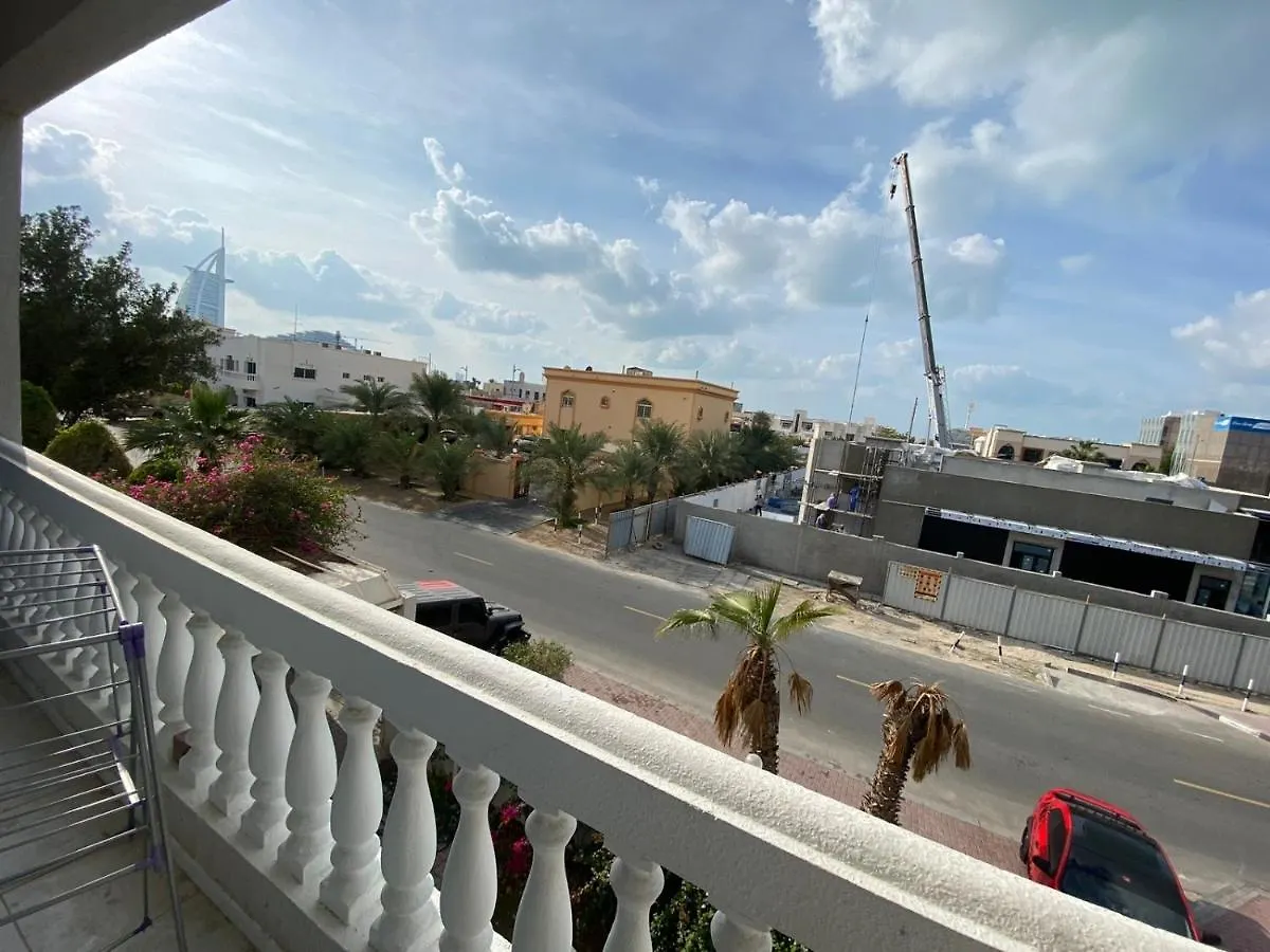 Nice Rooms For Rent In Compound Housing Near Burj Alarab Dubai Villa 125 בית אירוח