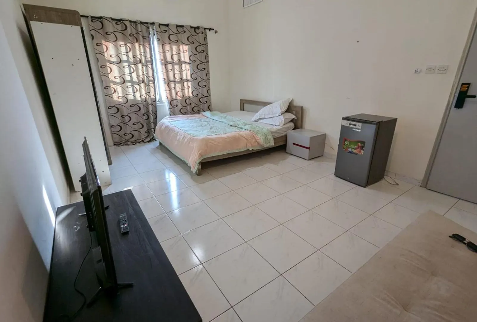 בית אירוח Nice Rooms For Rent In Compound Housing Near Burj Alarab Dubai Villa 125 איחוד האמירויות הערביות